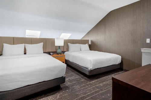 Somerset Lofts, Ascend Hotel Collection image 35